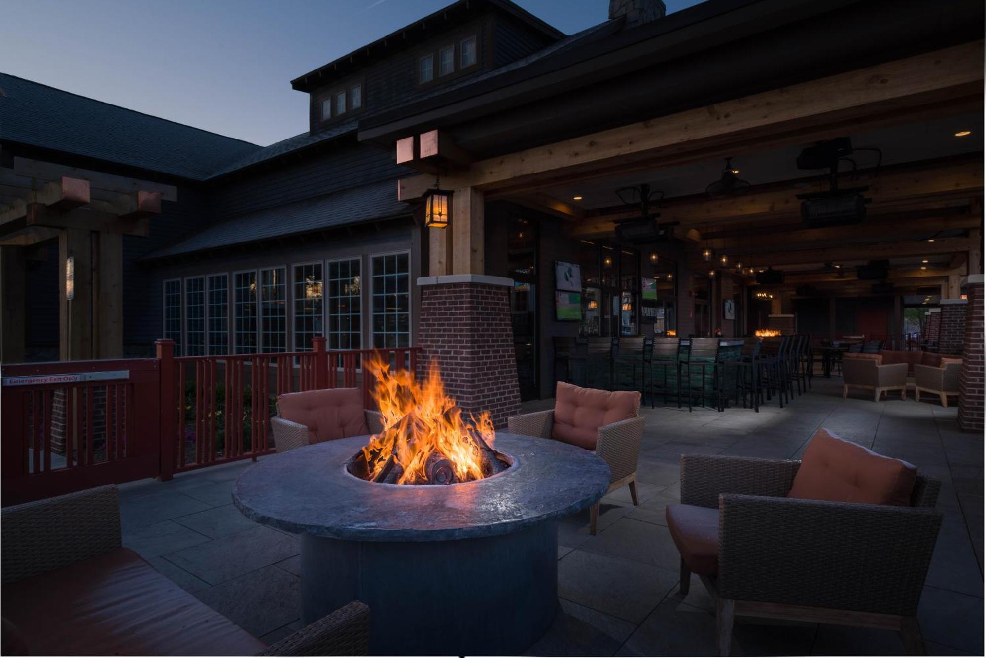 The Craftsman Inn & Suites Fayetteville Esterno foto