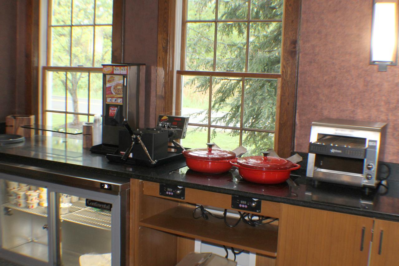 The Craftsman Inn & Suites Fayetteville Esterno foto