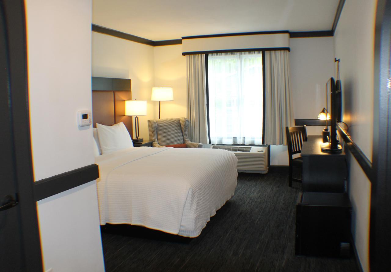 The Craftsman Inn & Suites Fayetteville Esterno foto